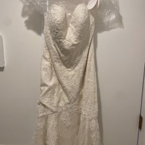 Wedding dress